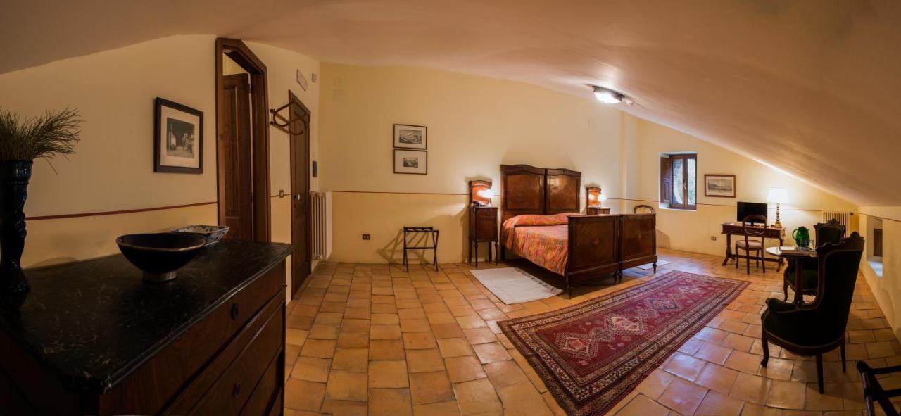 Torre Camigliati Dimora Storica Hotel Camigliatello Silano Ngoại thất bức ảnh